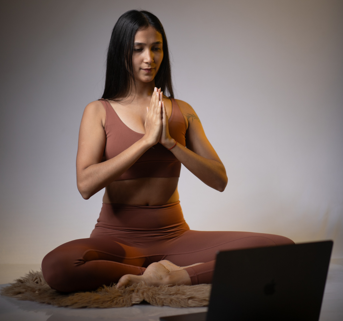 yogaendless.com